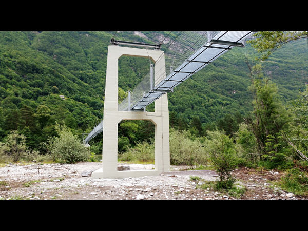 Passerella sul fiume Maggia, Someo