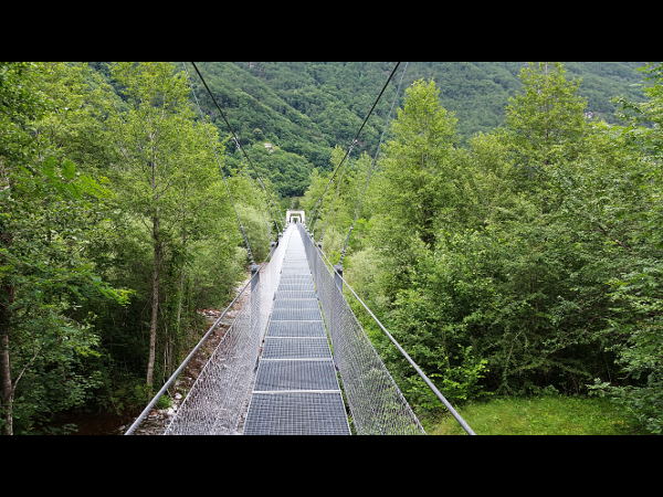 Passerella sul fiume Maggia, Someo